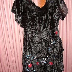 Black Velvet UMGEE L DRESS